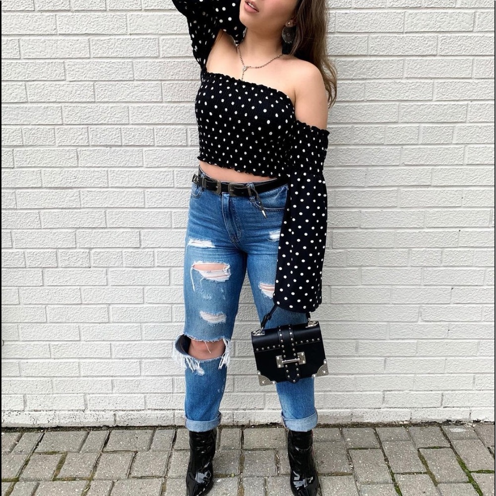 Off The Shoulders Polka Dot Top with Bell Sleeves - Picture 7 of 8